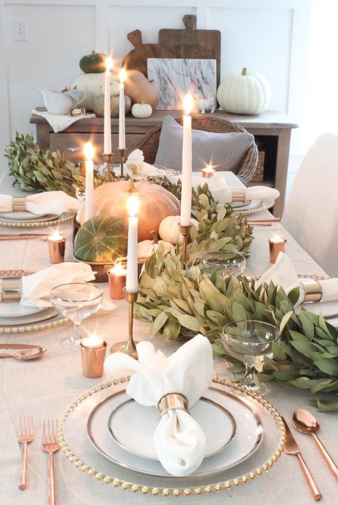 9 Beautiful Simple Thanksgiving Table Ideas - Uptown ...